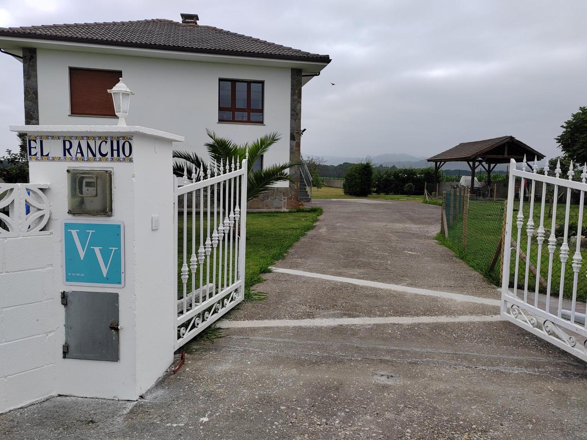 El Rancho Busto - Luarca Villa Екстериор снимка